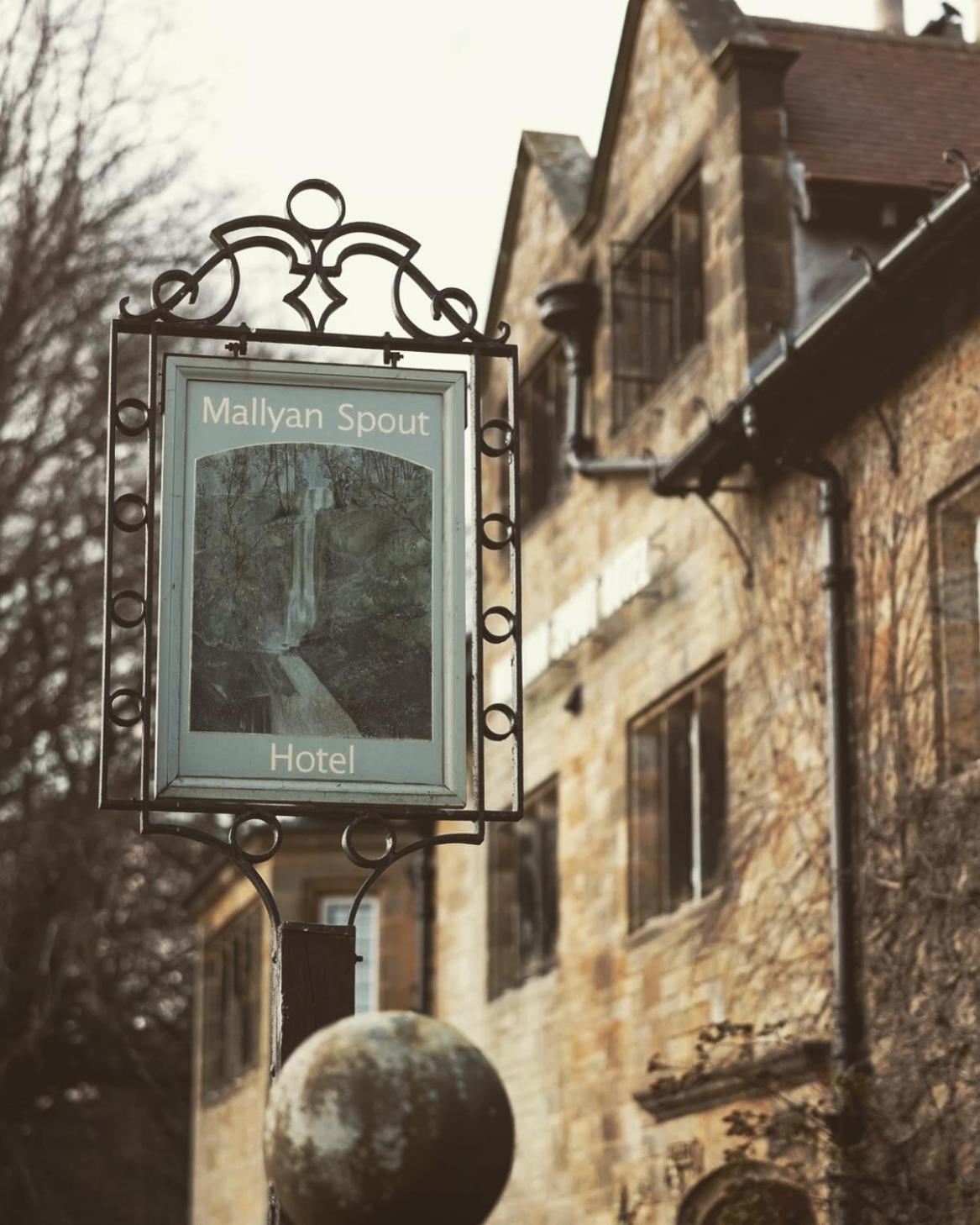 Mallyan Spout Hotel Goathland Zewnętrze zdjęcie