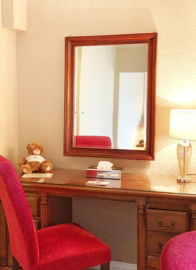 Mallyan Spout Hotel Goathland Zewnętrze zdjęcie